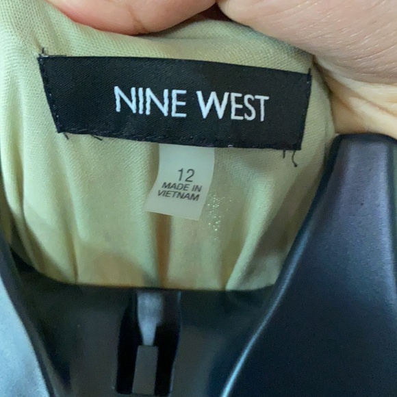 Multi-Colored High Qual Long Dress with a slit - Picture 5 of 6